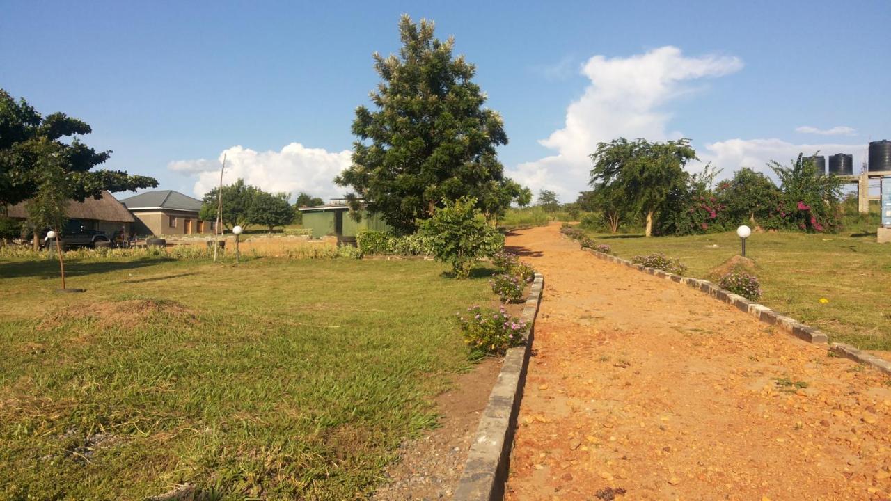 Parkside Safari Lodge Pakwach Luaran gambar