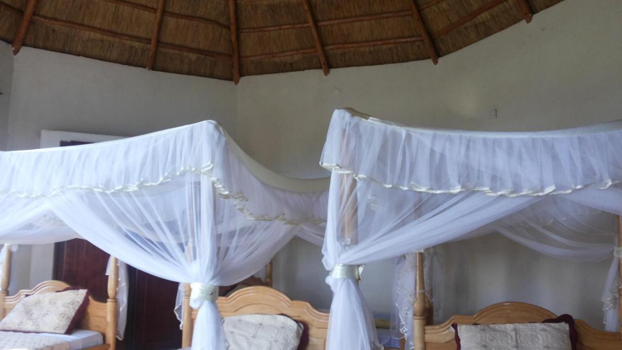 Parkside Safari Lodge Pakwach Luaran gambar