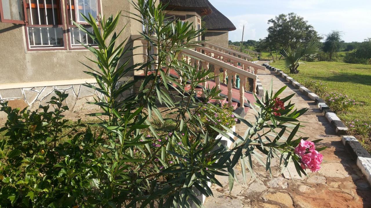 Parkside Safari Lodge Pakwach Luaran gambar
