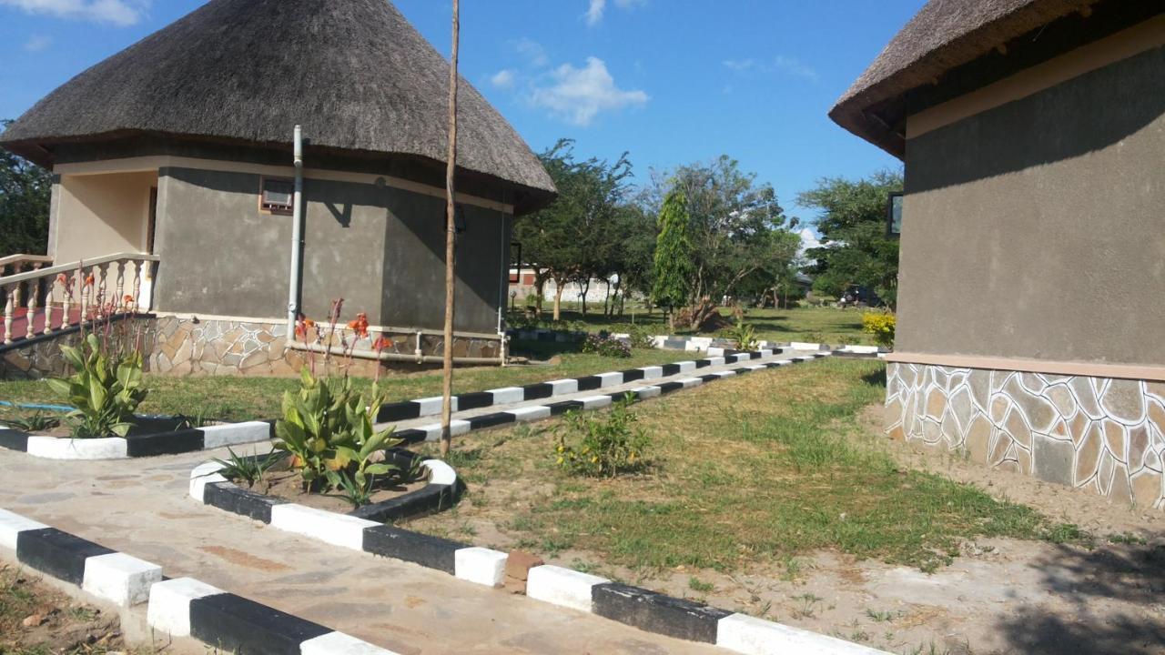 Parkside Safari Lodge Pakwach Luaran gambar